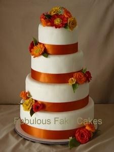 Fake-Wedding-Cakes